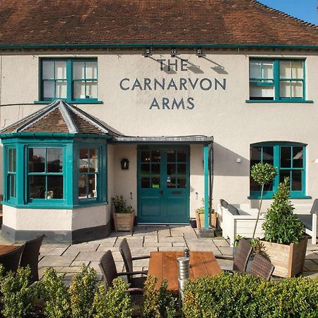 Отель The Carnarvon Arms Ньюбери Экстерьер фото