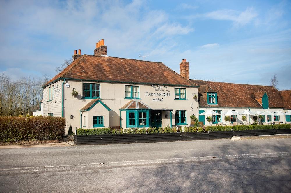 Отель The Carnarvon Arms Ньюбери Экстерьер фото