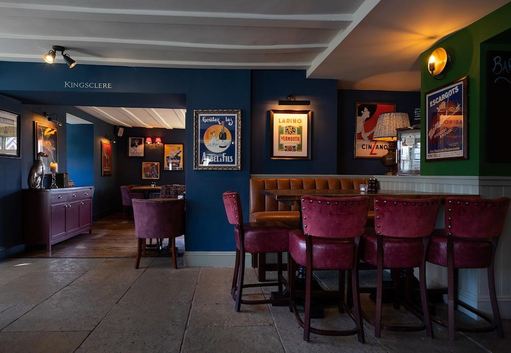 Отель The Carnarvon Arms Ньюбери Экстерьер фото